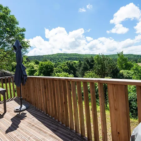 Aulas 2/4 Personnes Holiday home La Tieule